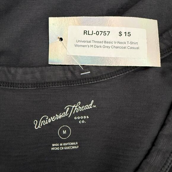 Universal Thread Basic V-Neck T-Shirt Women's M Dark Grey Charcoal Casual - Picture 4 of 5